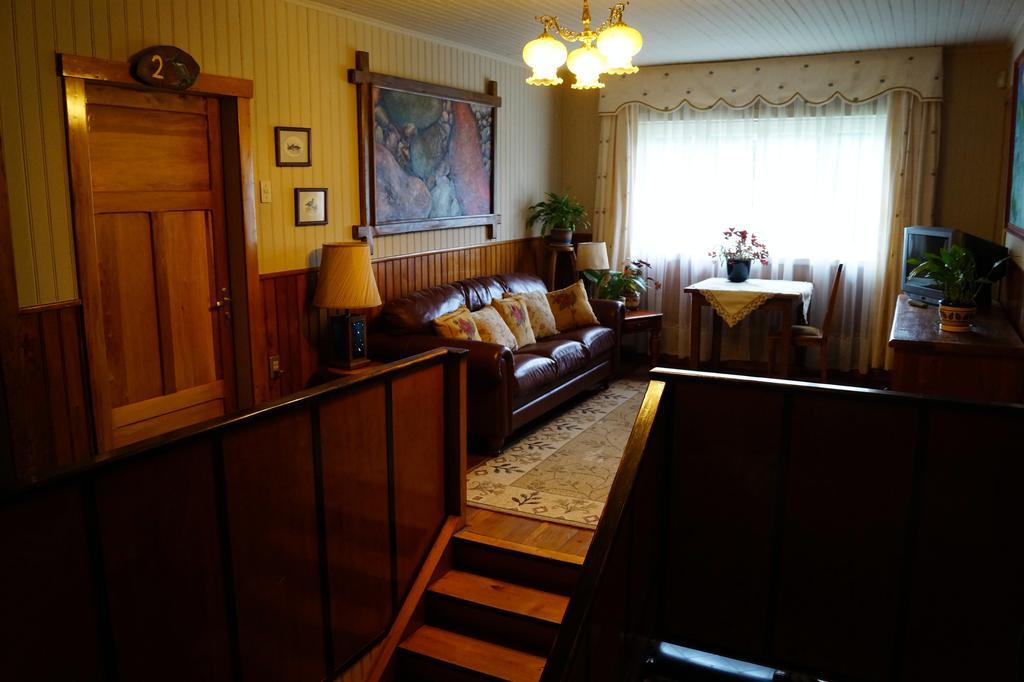 プエルト・バラス トラディション アウストラル ベッド＆ブレックファースト Bed & Breakfast エクステリア 写真